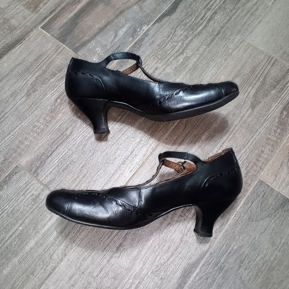 PIKOLINOS Black T-straps